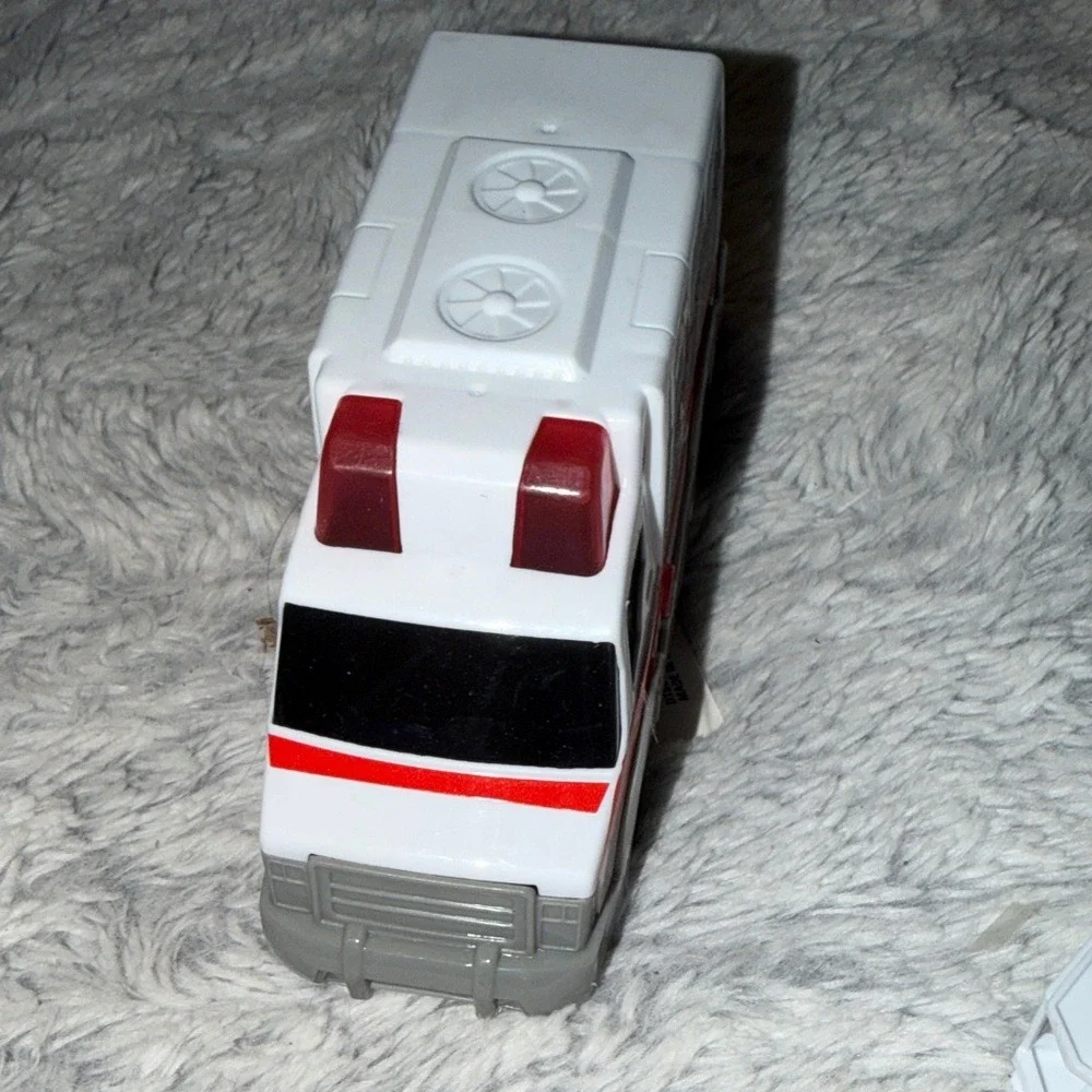Turbo Wheels Emergency Vehicle Set Fire Truck Ambulance Helicopter Lights Sound